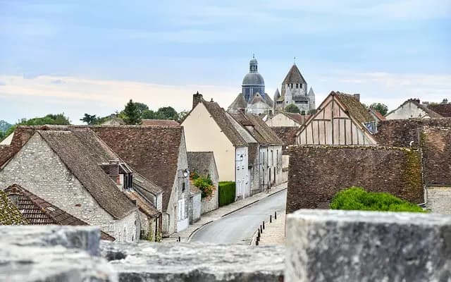 Textiles rafraîchissants pour l'été : Guide d'achat complet