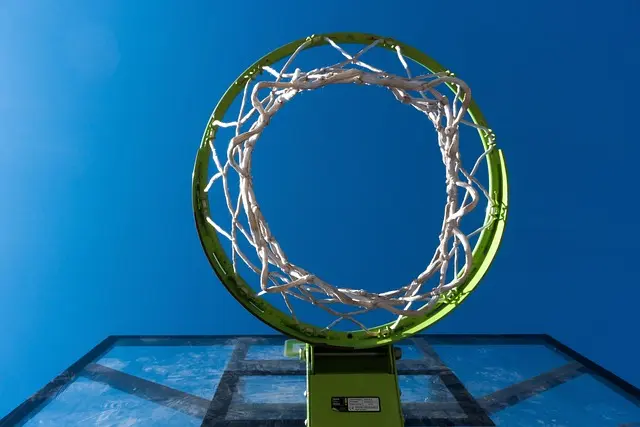 Meilleures Chaussures de Basketball Légères