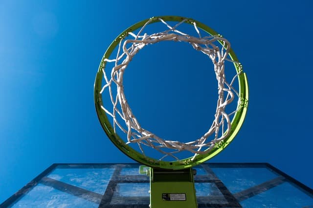 Guide d'achat : matériaux de protection pour basketball